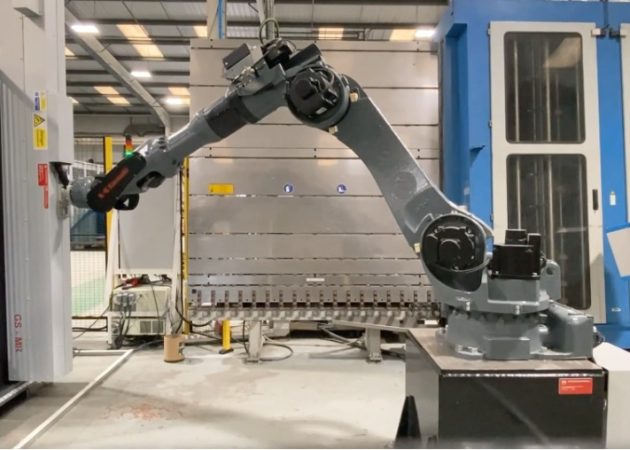 IMAGE 7 - PG BARNSLEY IGL FULL CELL GRIPPER CLOSE UP TO HARP CART